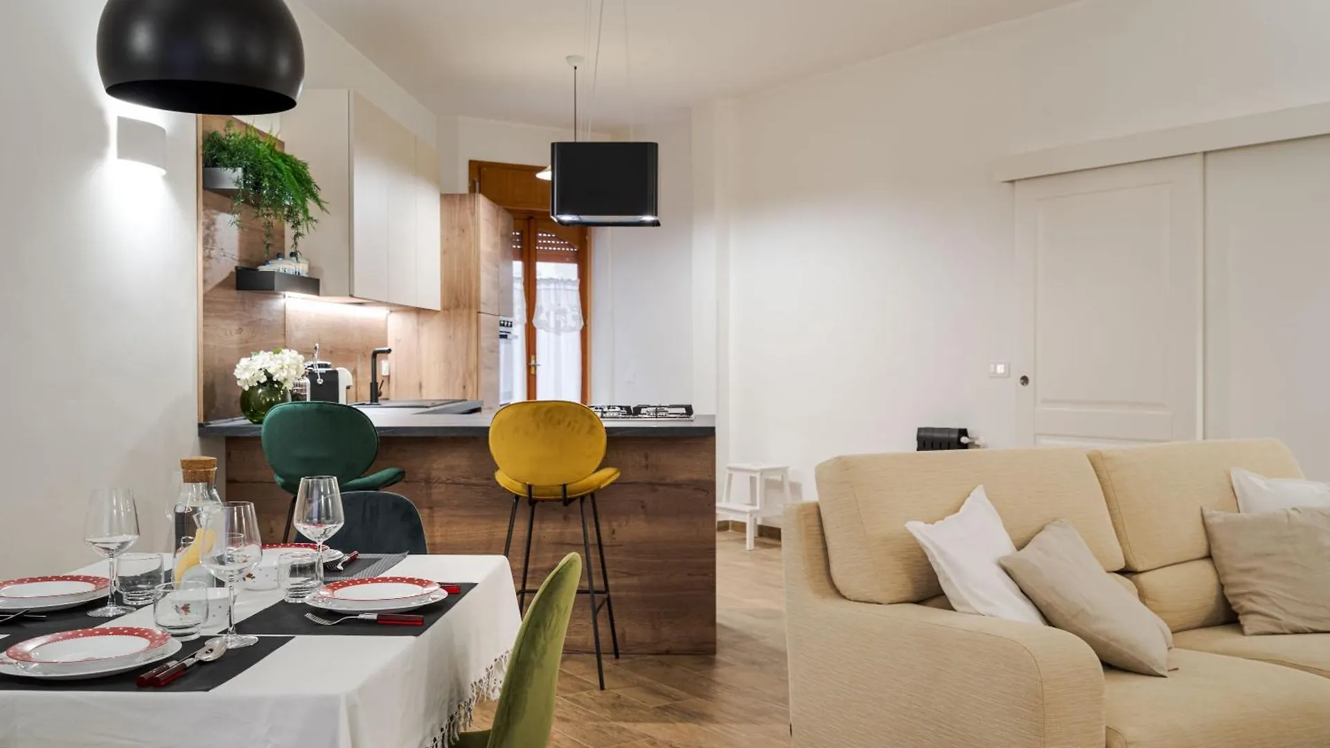 La Maison De Clotilde تاورمينا